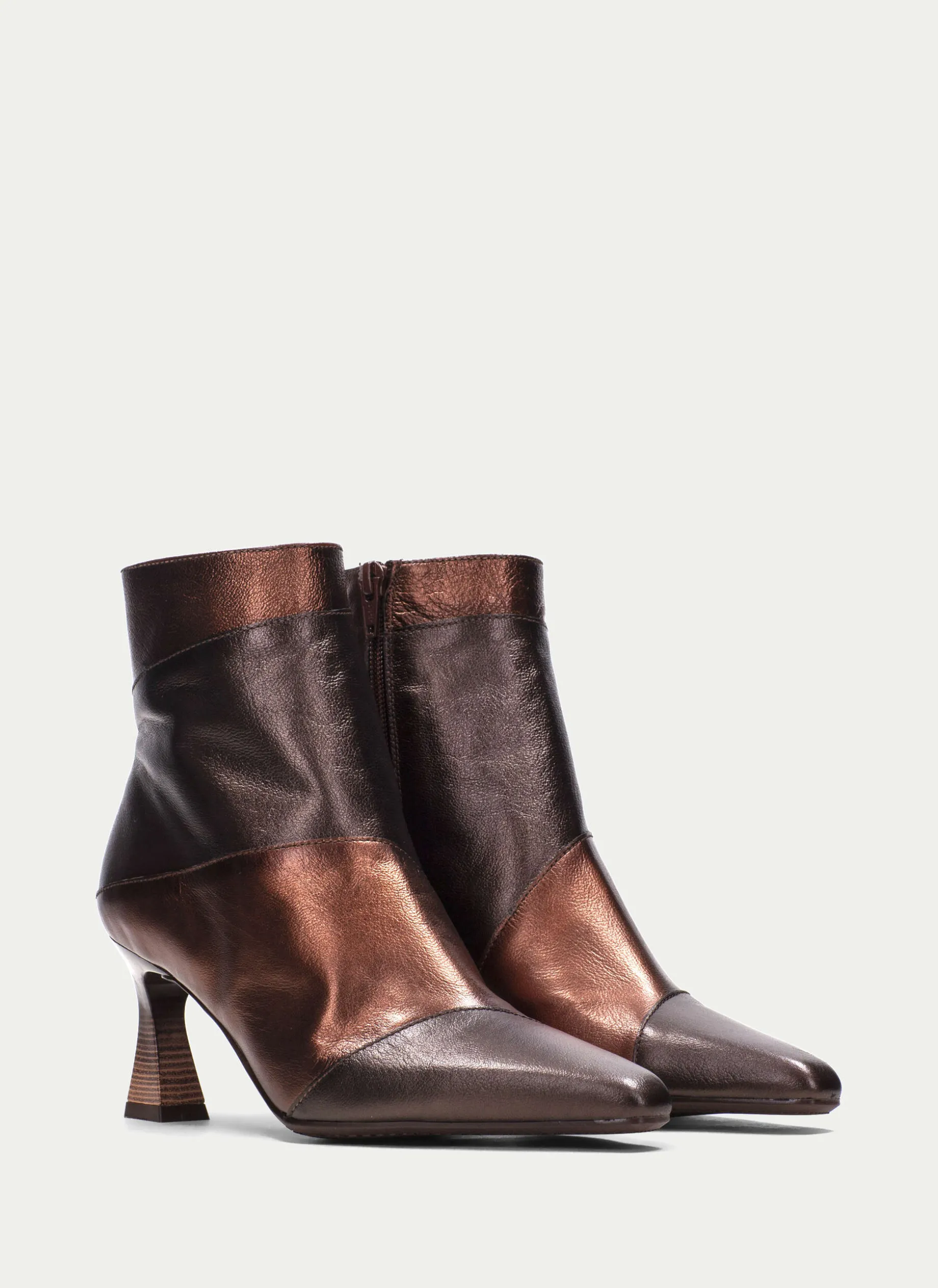 Botins Dalia Bronze