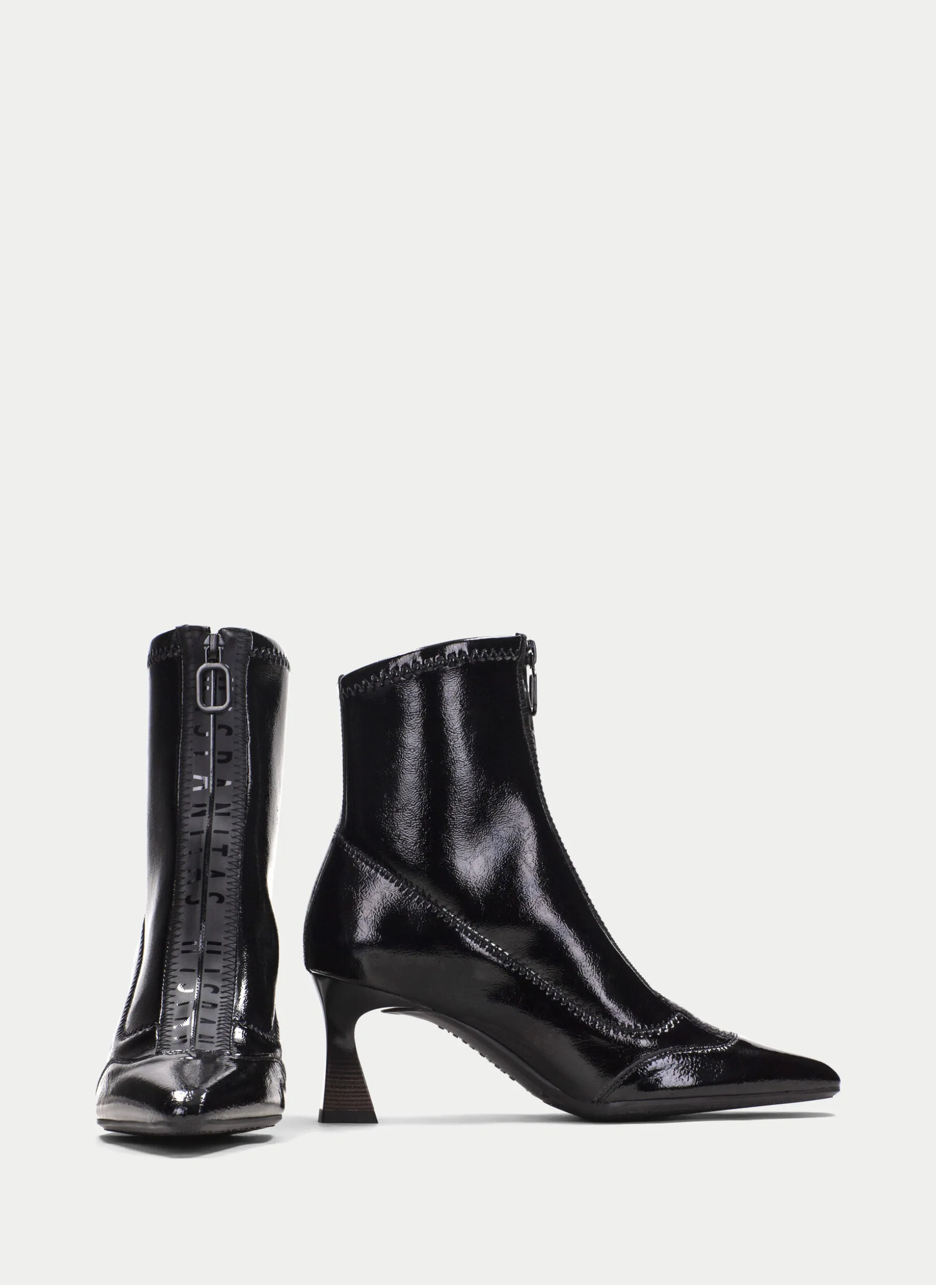 Botins Dalia Preto